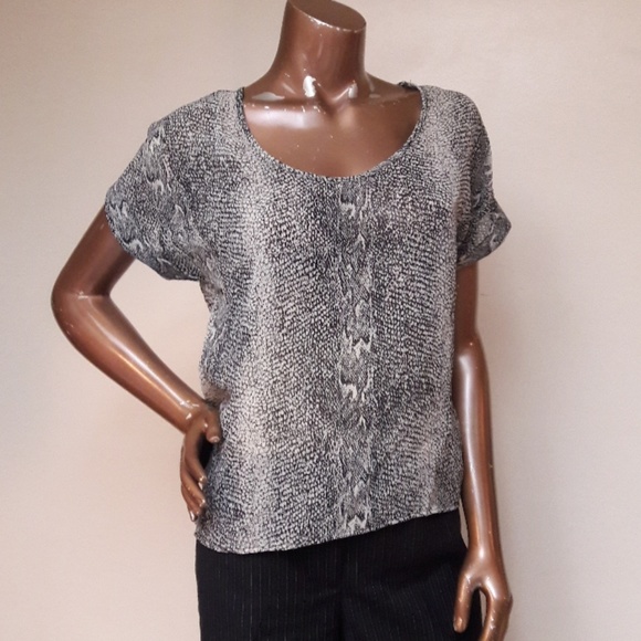 Like New Lucca Couture Snakeskin Chiffon Blouse - Picture 2 of 4